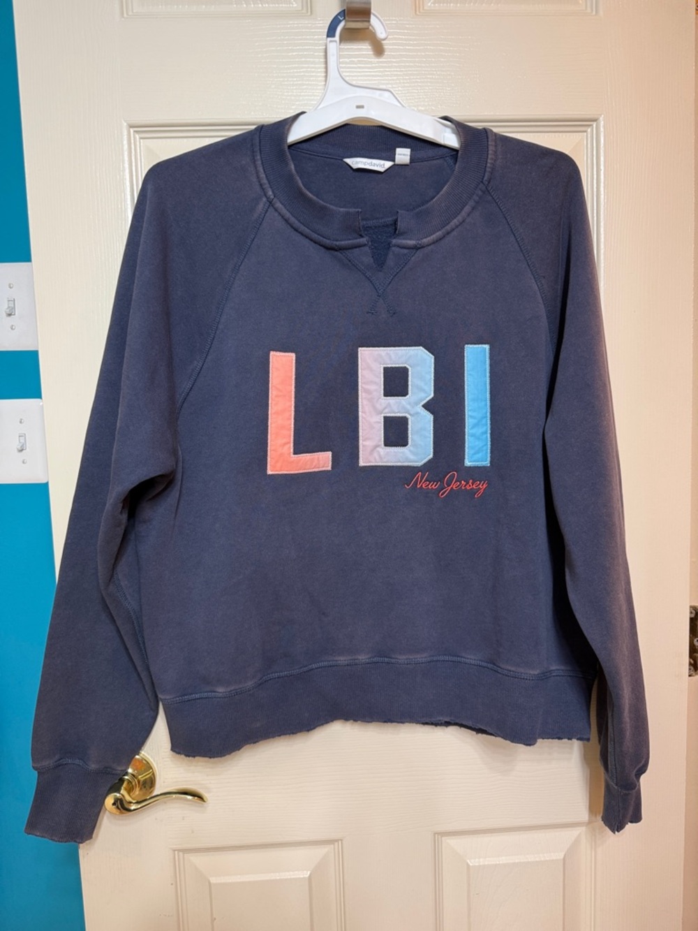 SALE 🏖️LBI Colorblock Navy Crewneck Sweater - Women's